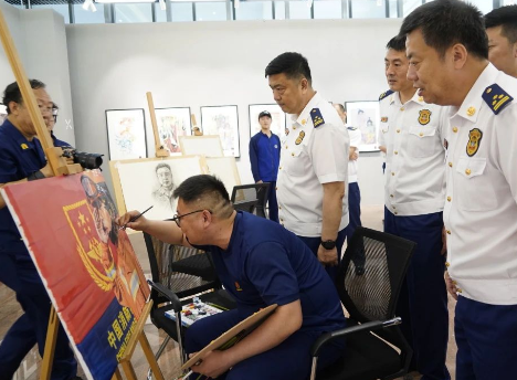 大连市消防救援支队举办主题书画摄影展活动