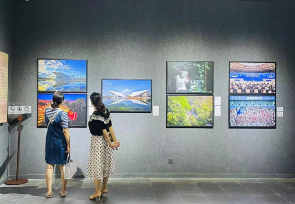 以影像交流深化“山海之盟” “东亚文化之都”成都城市场景展圆满收官