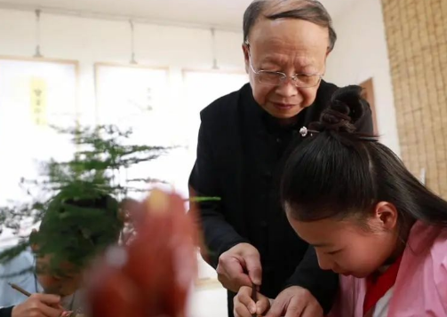 河北沧州：汇聚名家力量 促进文化传承